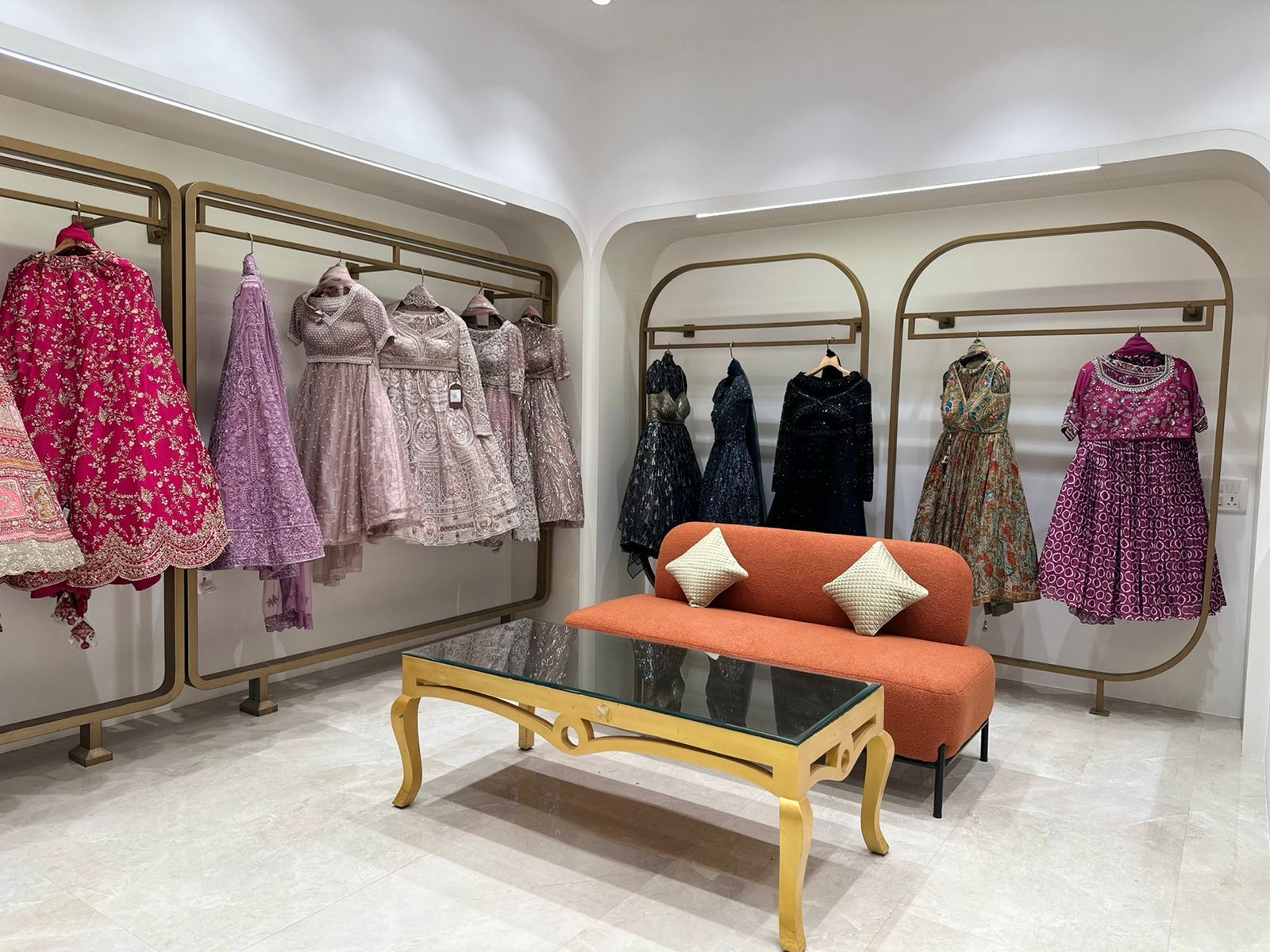Manyavar Santacruz
